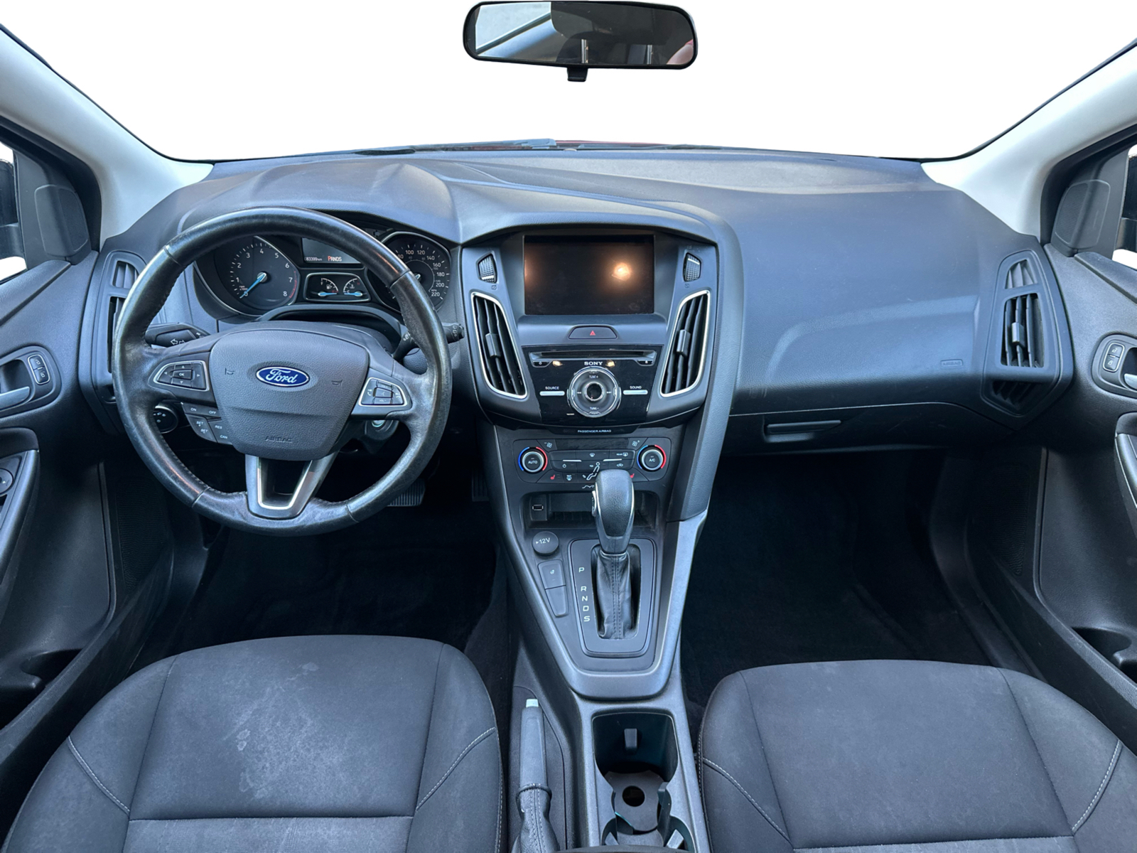 2018 Ford Focus - Image 10