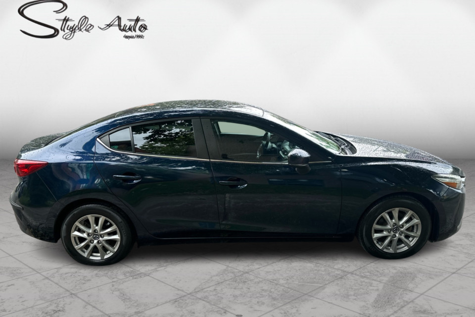 2018 Mazda Mazda3 - Image 7