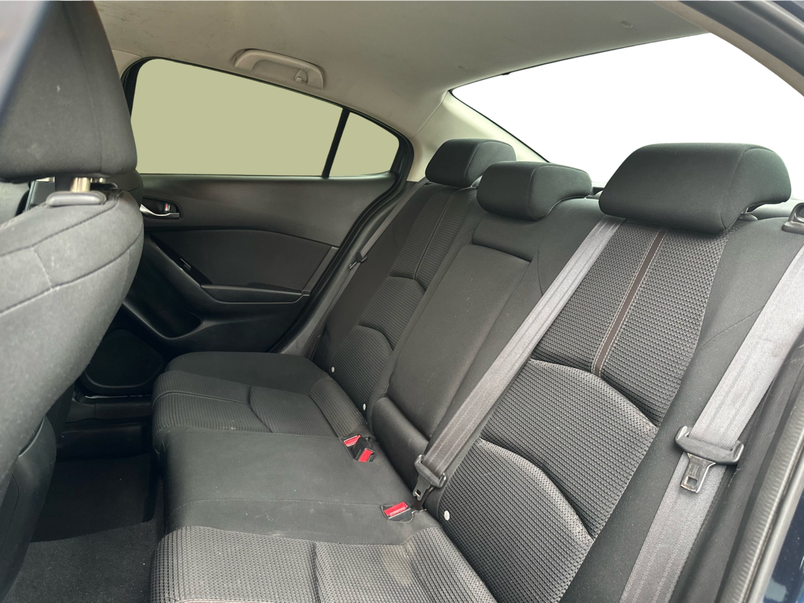 2018 Mazda Mazda3 - Image 12