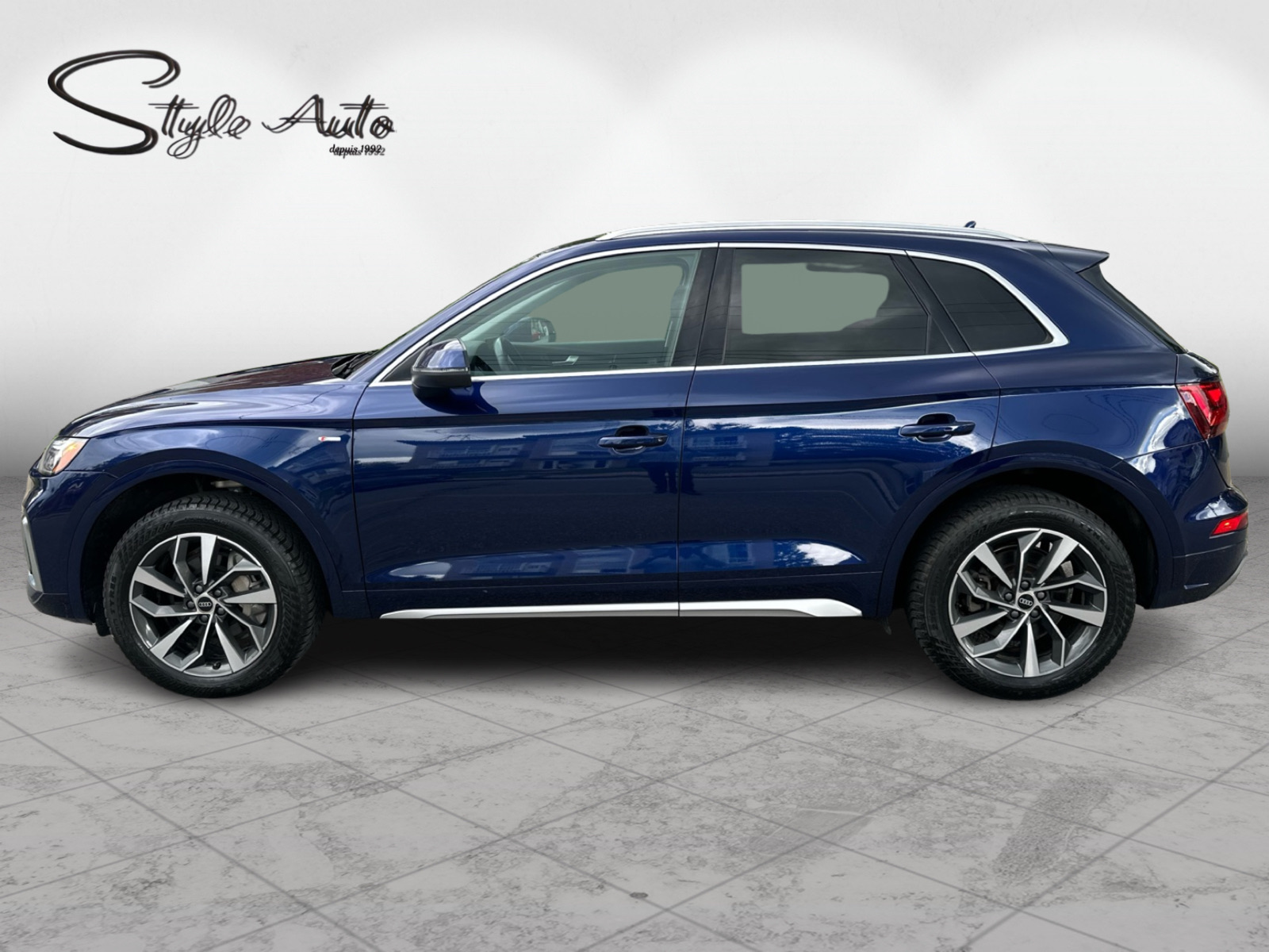 2023 Audi Q5 - Image 3
