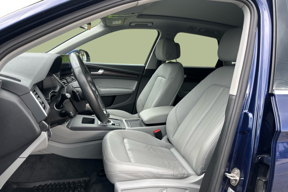 2023 Audi Q5 - Image 11