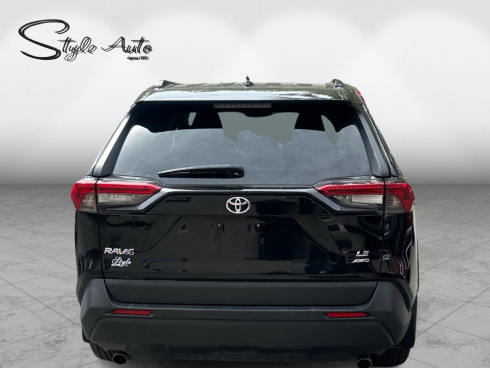 2019 Toyota RAV4 - Image 5