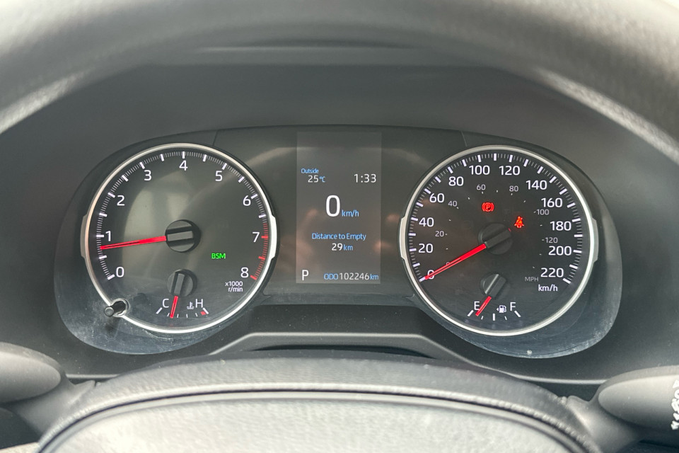 2019 Toyota RAV4 - Image 15