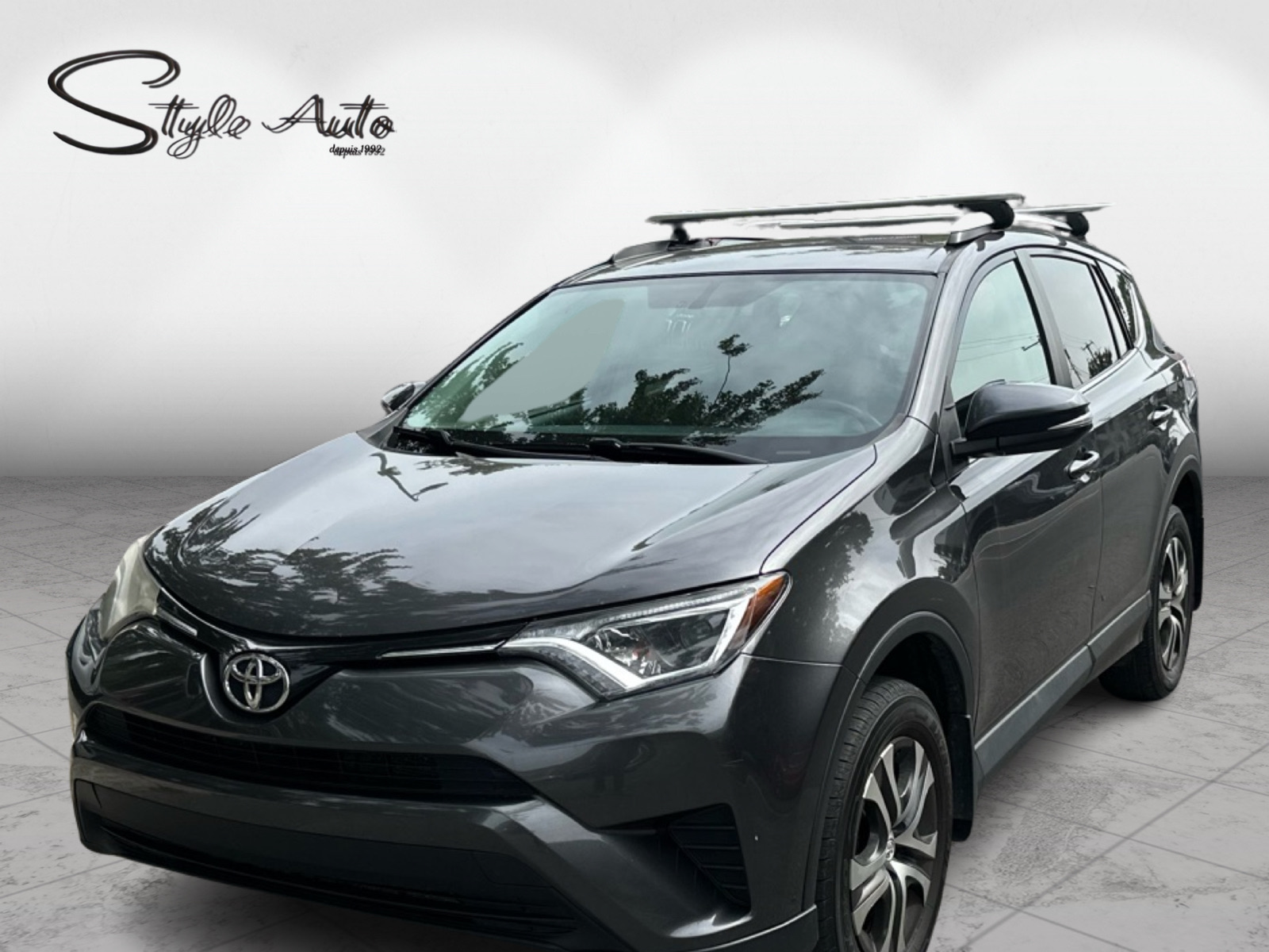 2016 Toyota RAV4 - Image 1