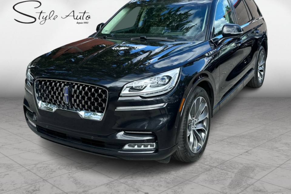 2022 Lincoln Aviator - Image 1