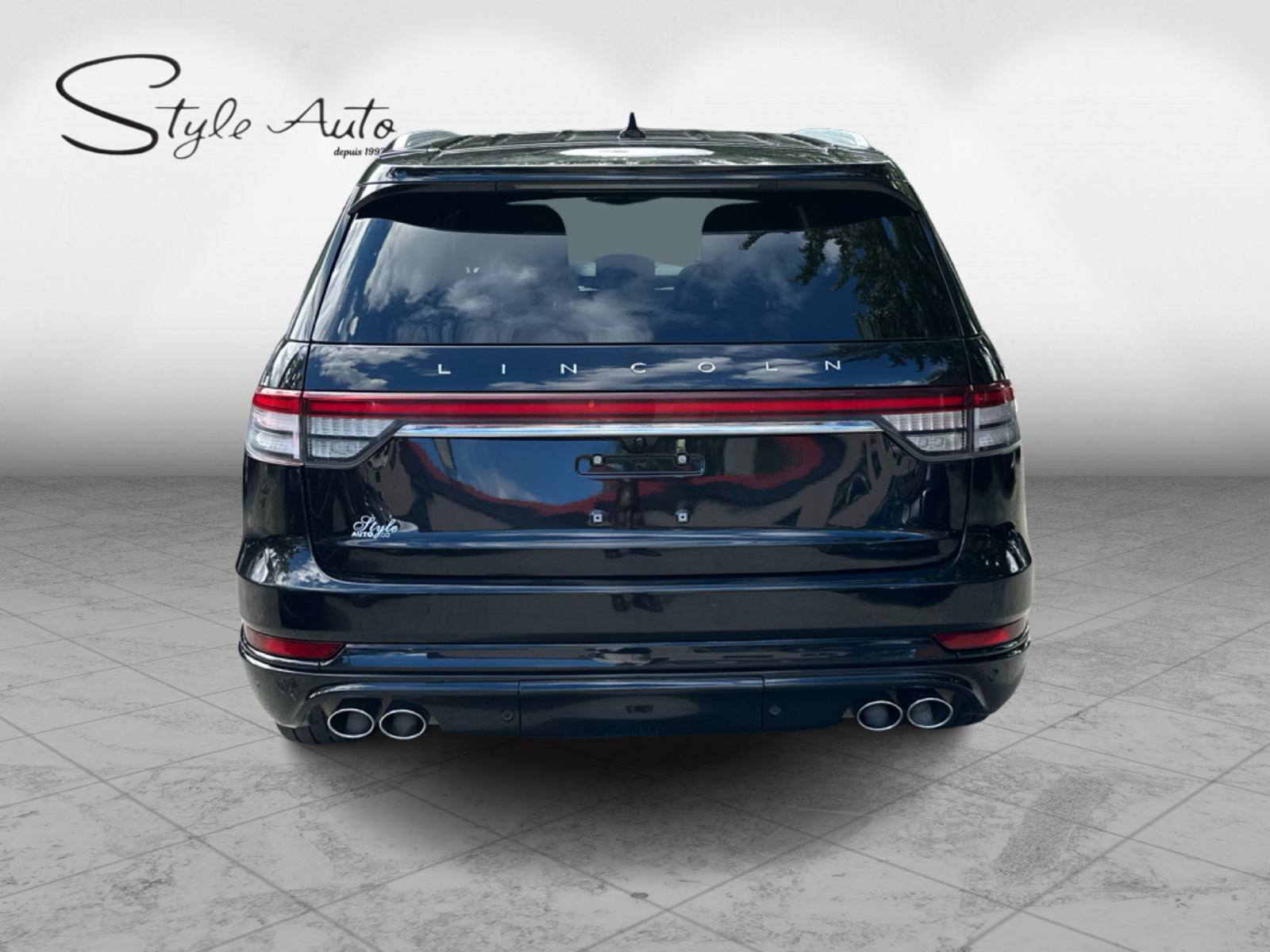 2022 Lincoln Aviator - Image 5
