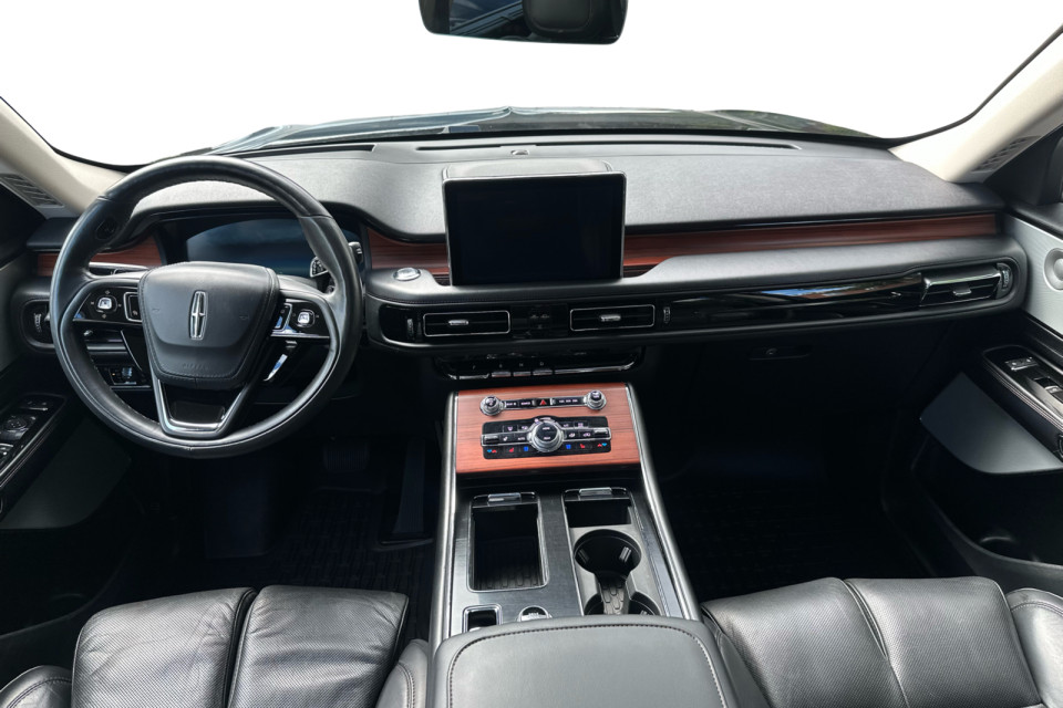2022 Lincoln Aviator - Image 10