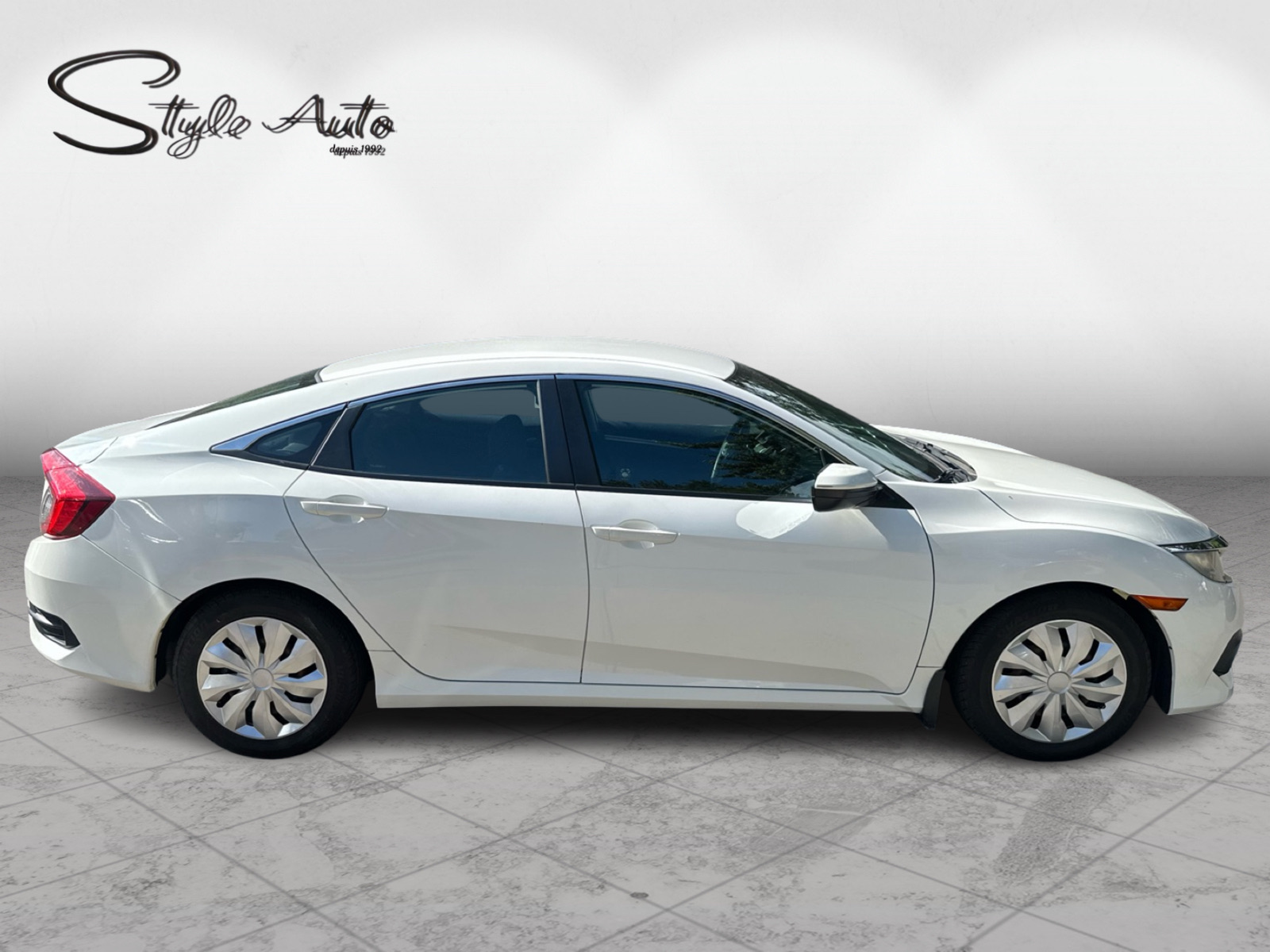 2016 Honda Civic Sedan - Image 7