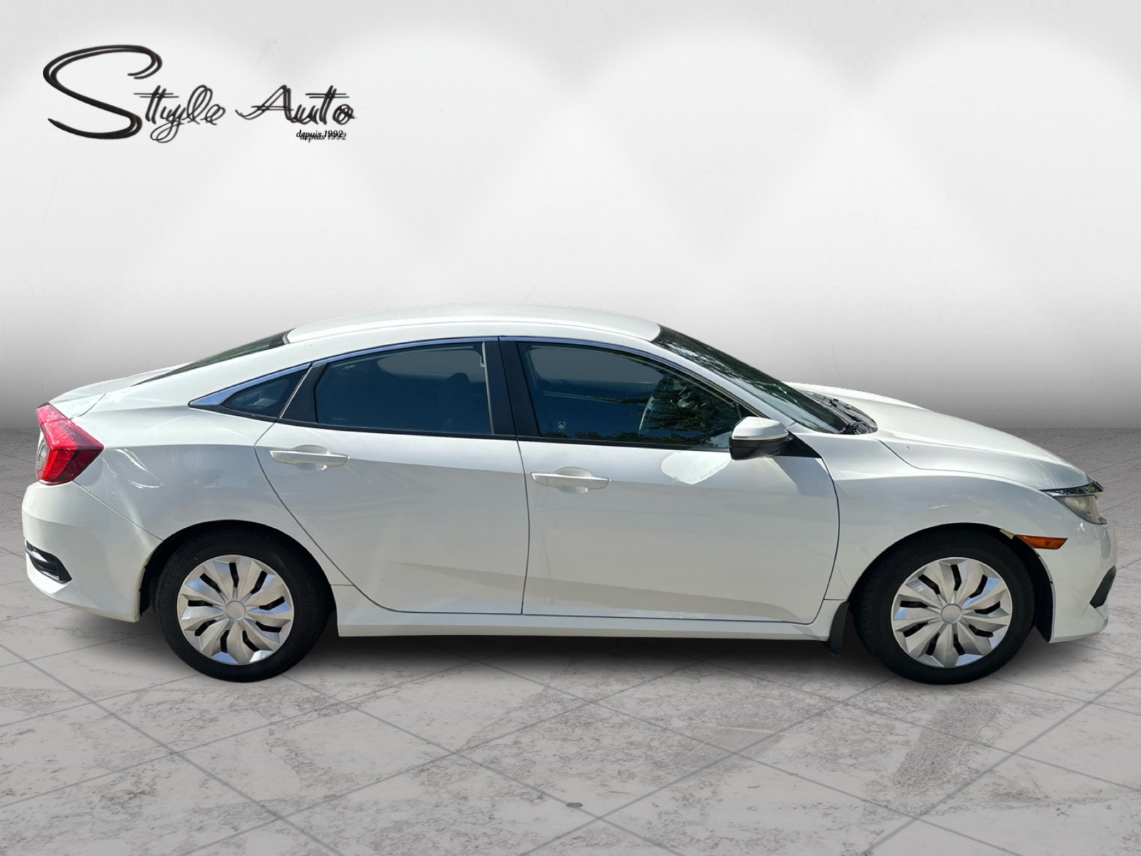 2016 Honda Civic Sedan - Image 7