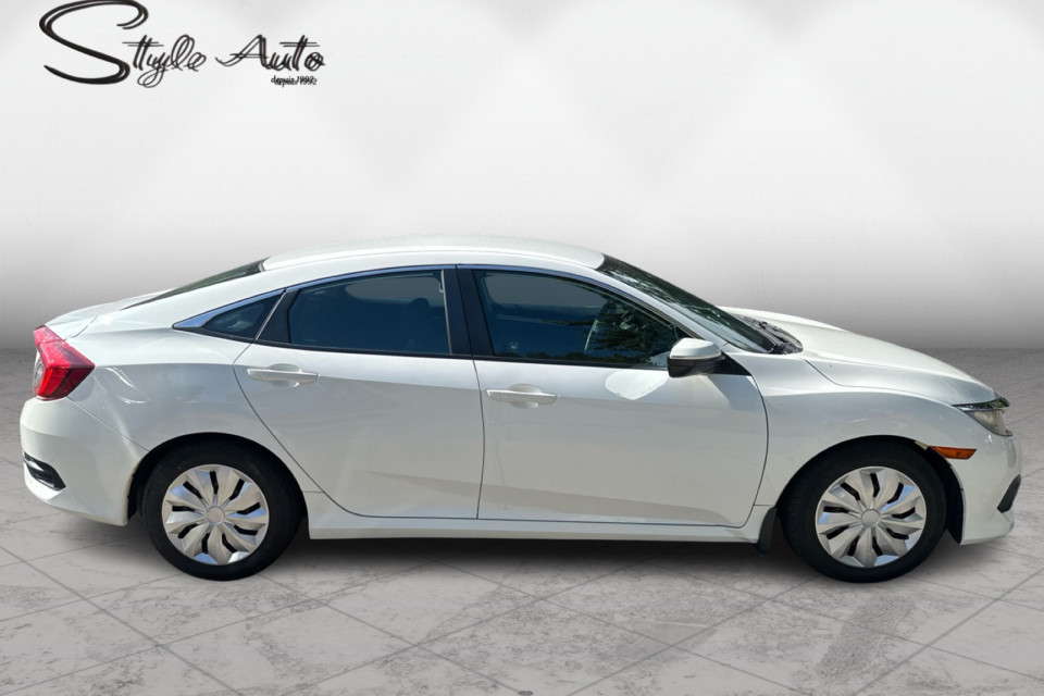 2016 Honda Civic Sedan - Image 7