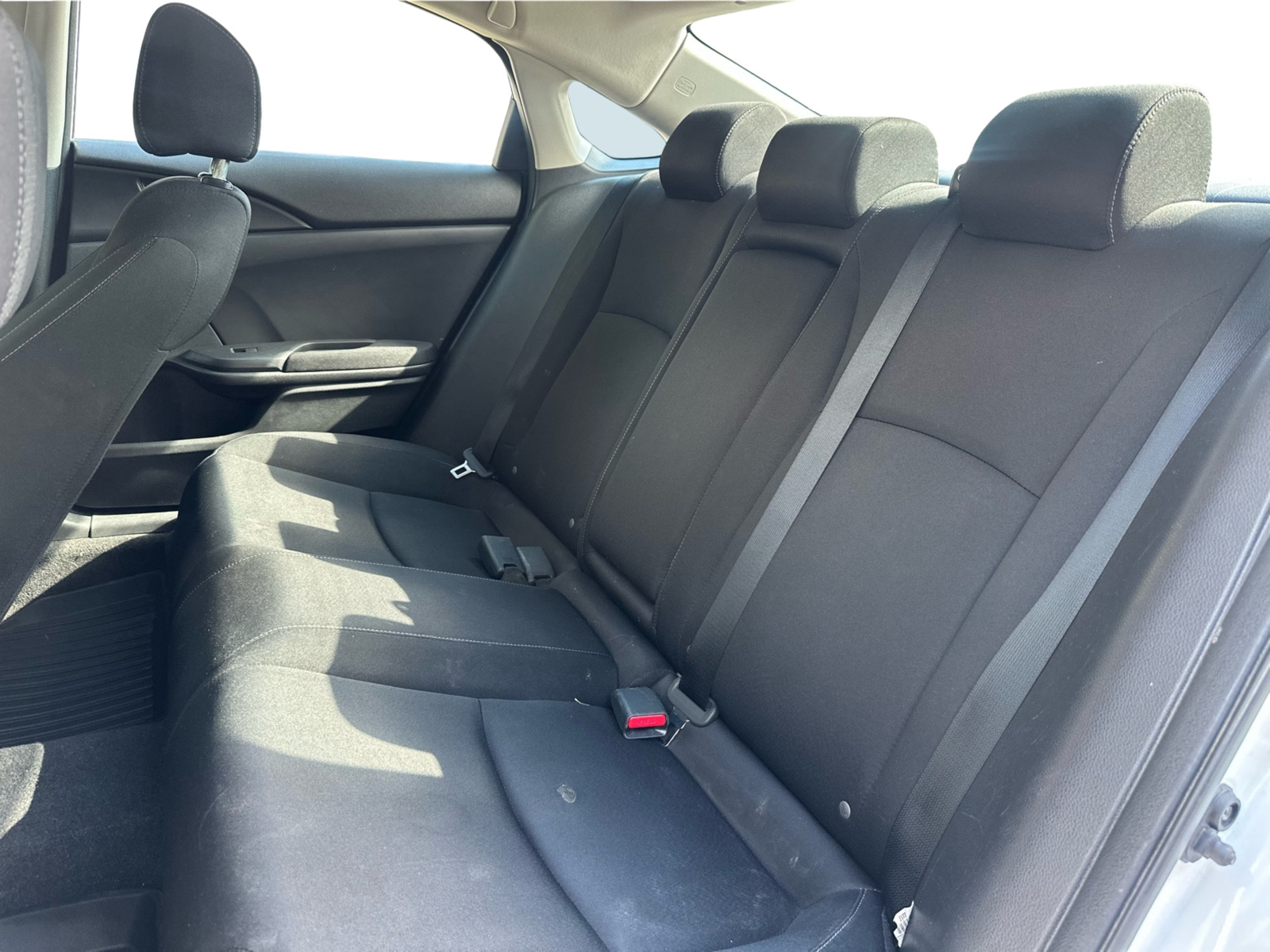 2016 Honda Civic Sedan - Image 12