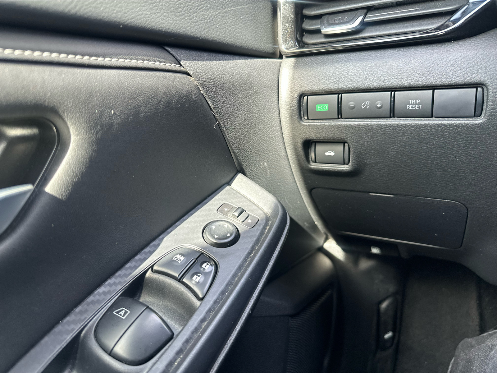 2024 Nissan Sentra - Image 14