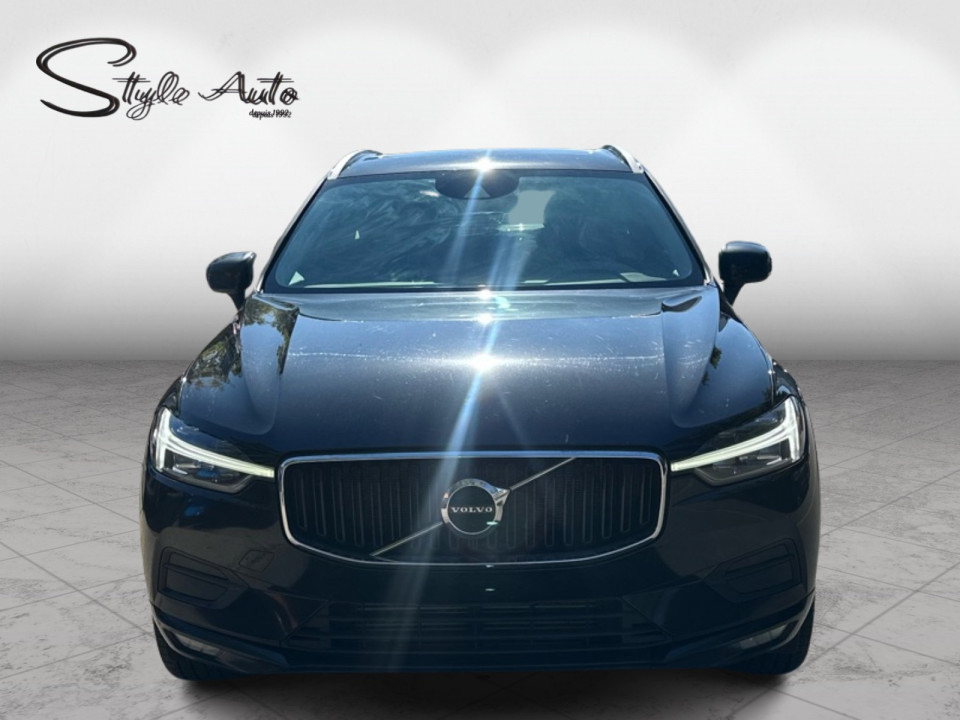 2021 Volvo XC60 - Image 2