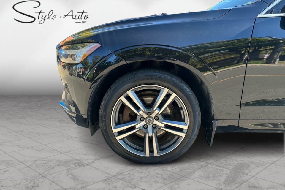 2021 Volvo XC60 - Image 9
