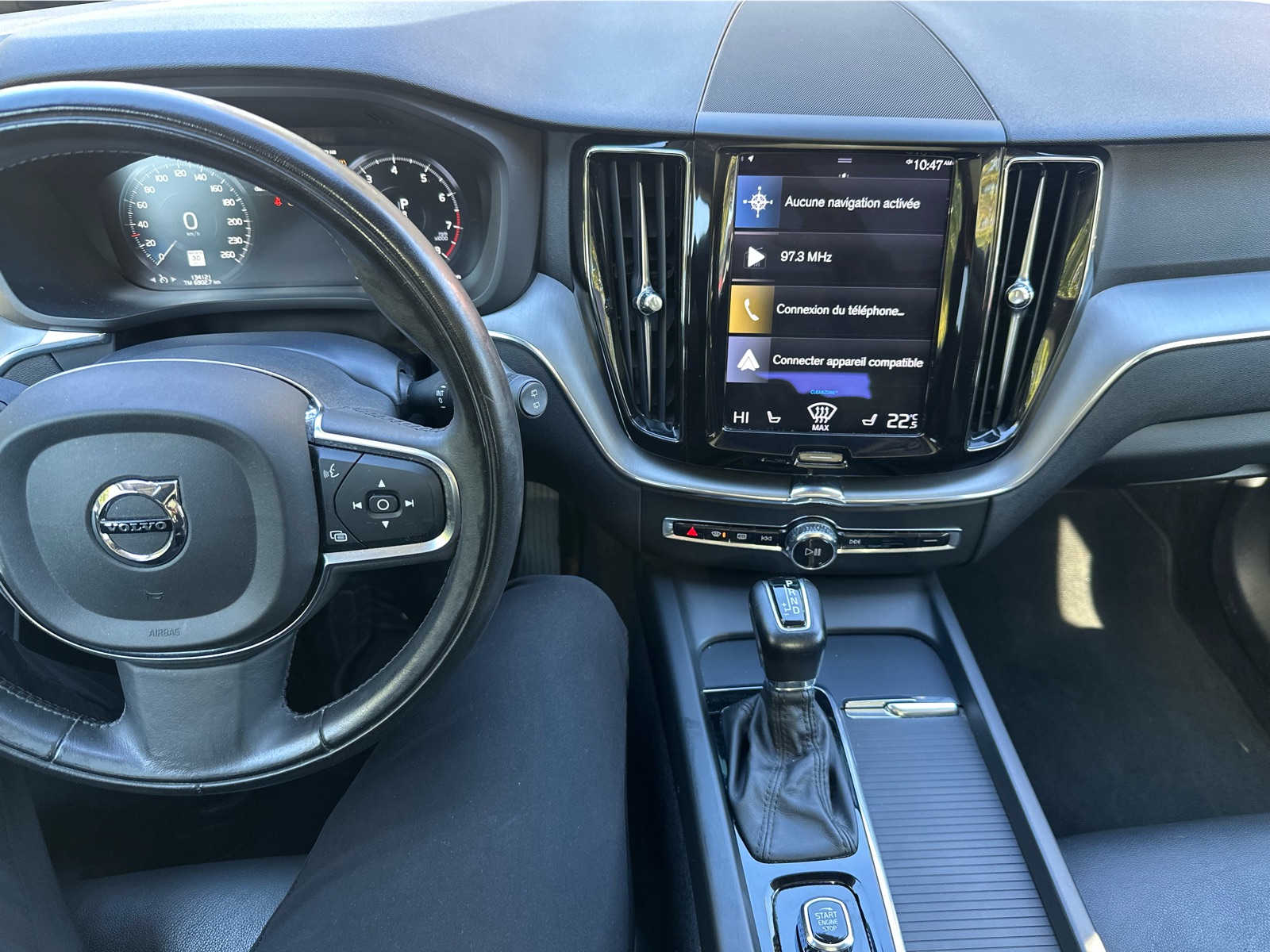 2021 Volvo XC60 - Image 13