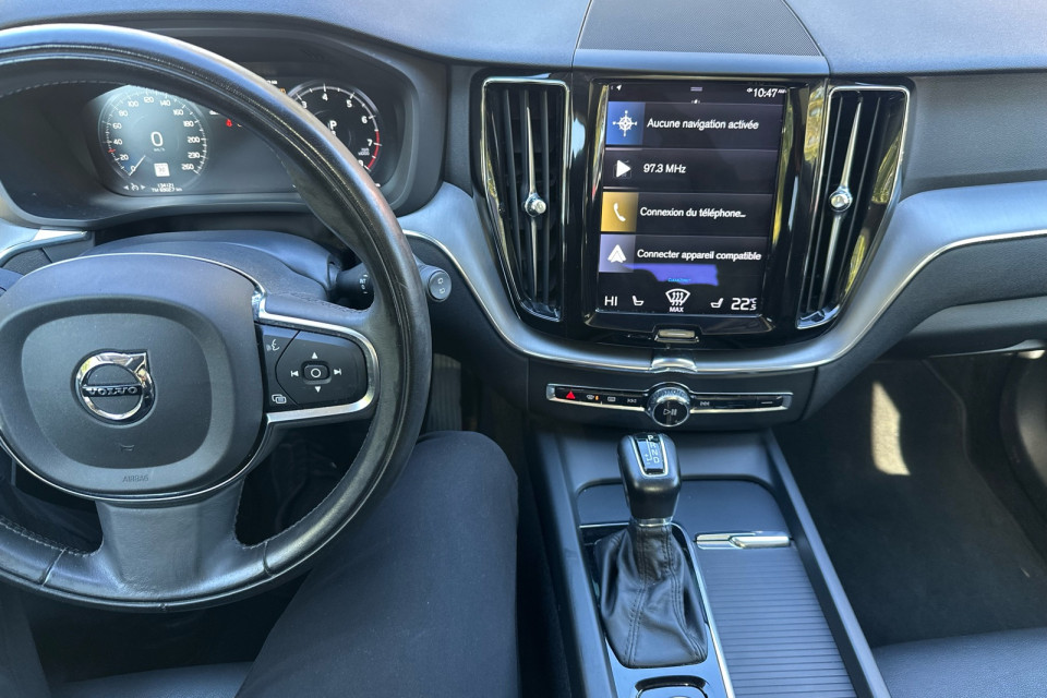 2021 Volvo XC60 - Image 13