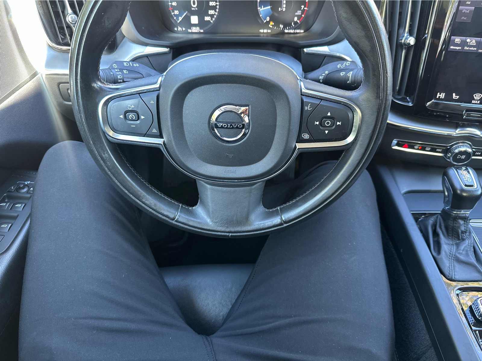 2021 Volvo XC60 - Image 20