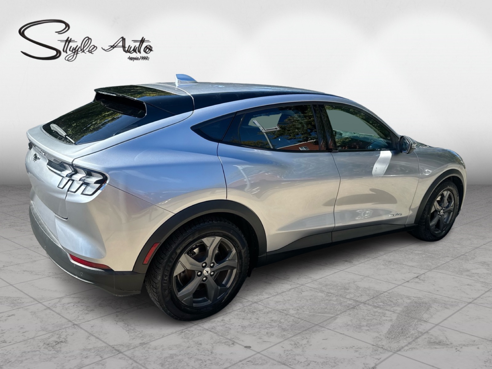 2021 Ford Mustang Mach-E - Image 6