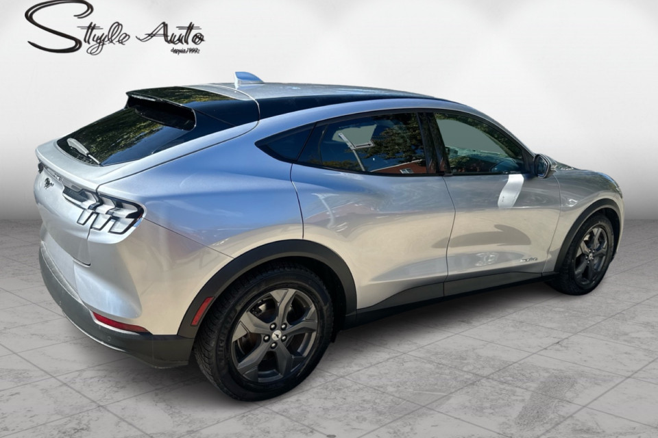 2021 Ford Mustang Mach-E - Image 6
