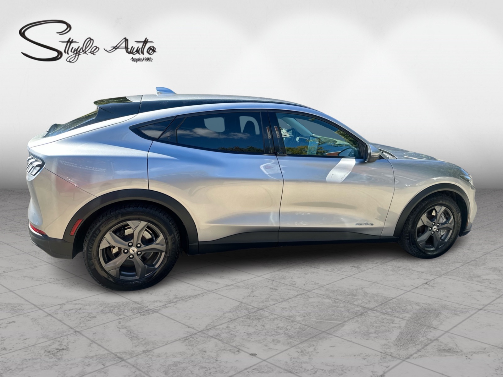 2021 Ford Mustang Mach-E - Image 7