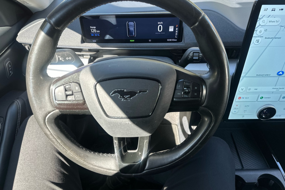 2021 Ford Mustang Mach-E - Image 13