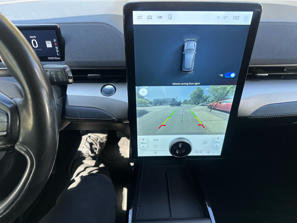2021 Ford Mustang Mach-E - Image 18