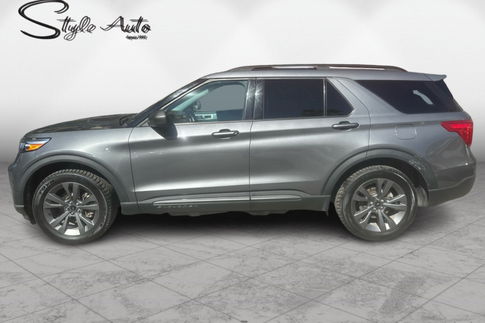 2021 Ford Explorer - Image 3