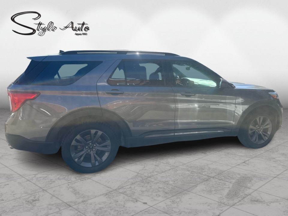 2021 Ford Explorer - Image 7