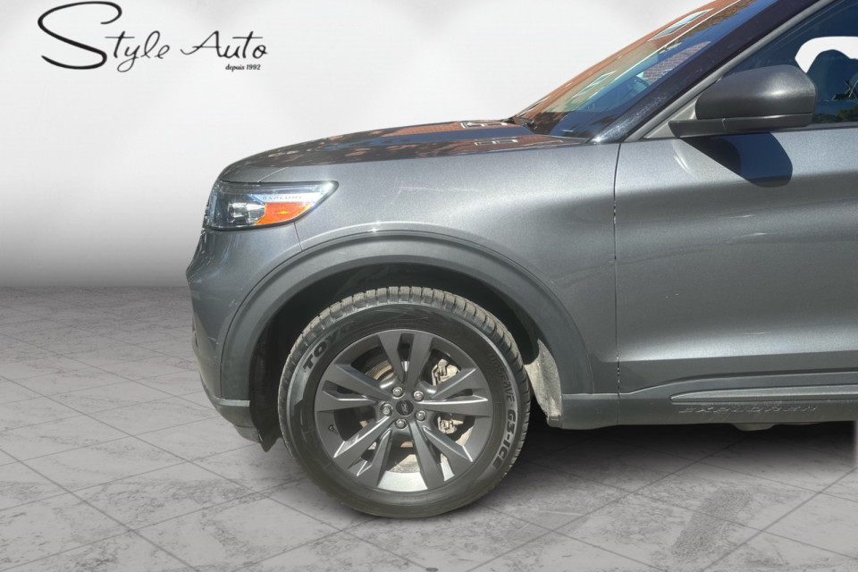 2021 Ford Explorer - Image 9