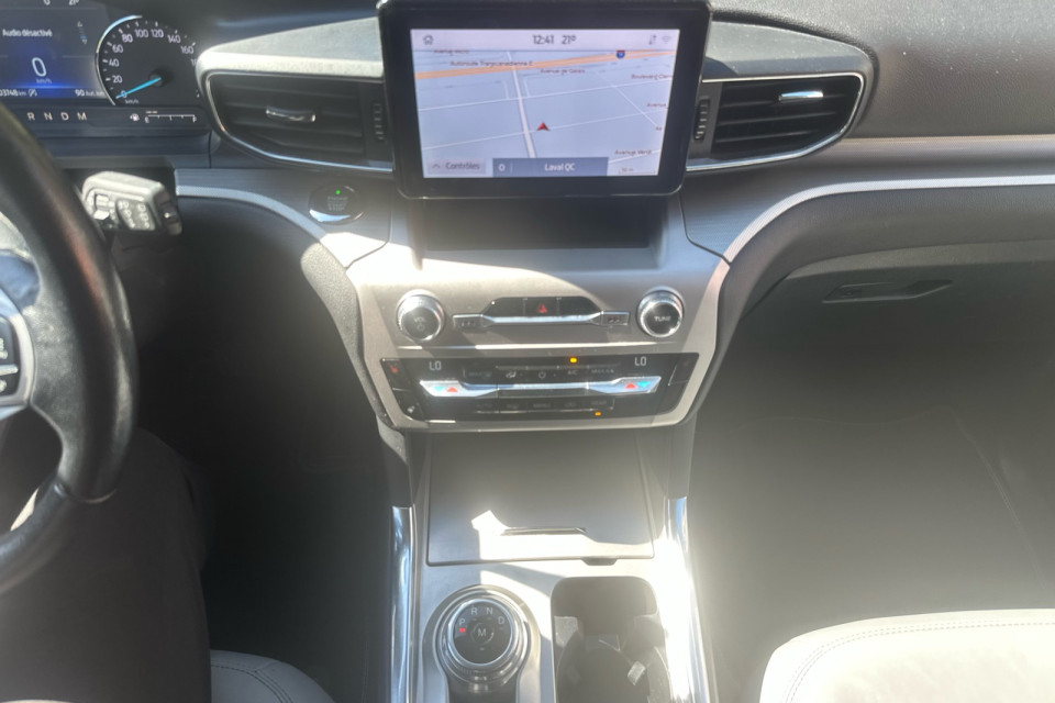 2021 Ford Explorer - Image 16