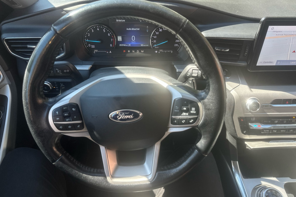 2021 Ford Explorer - Image 12