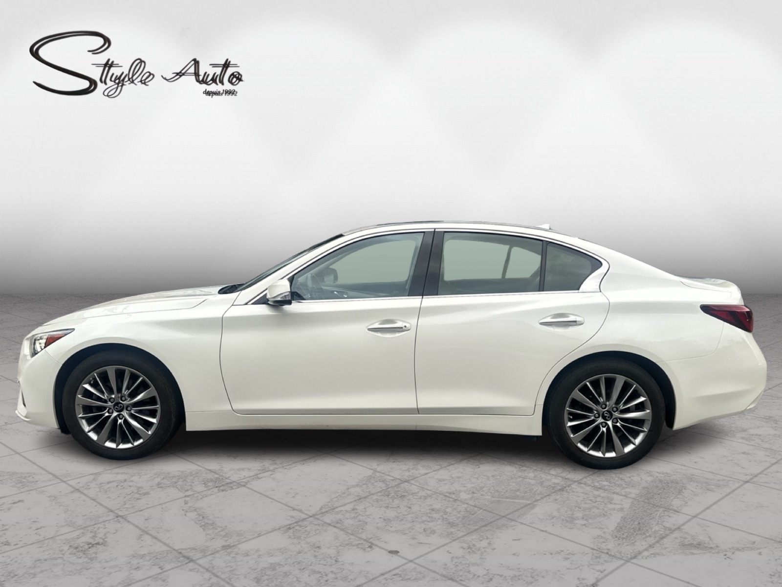 2022 INFINITI Q50 - Image 4