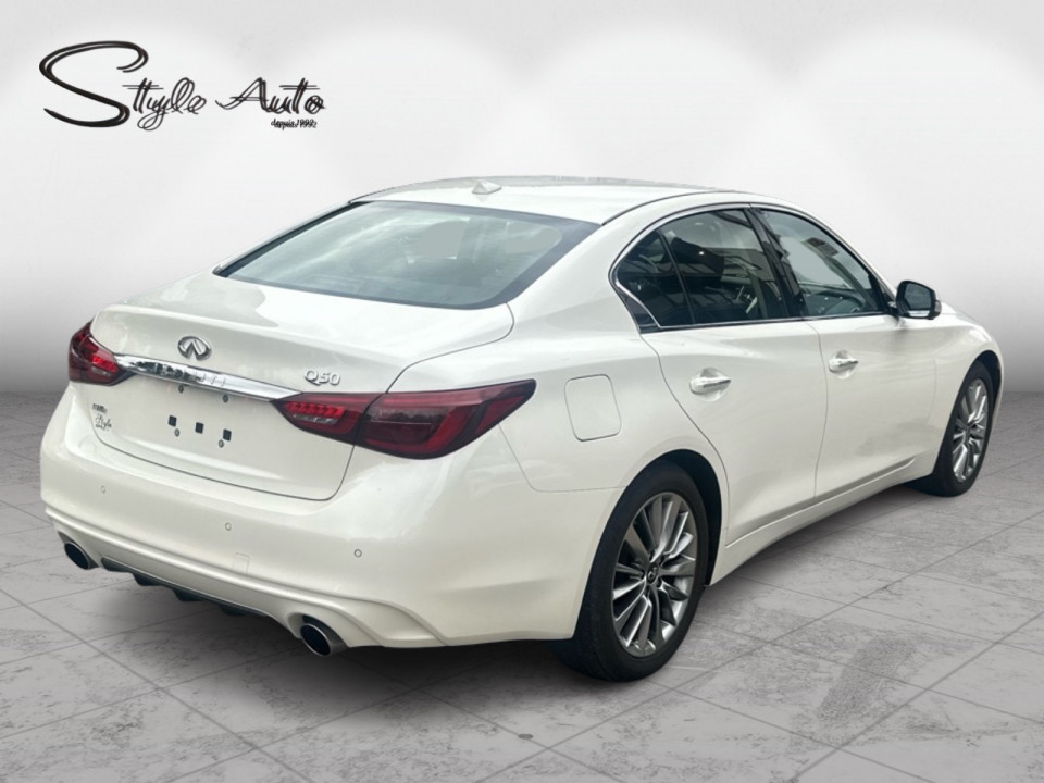 2022 INFINITI Q50 - Image 8