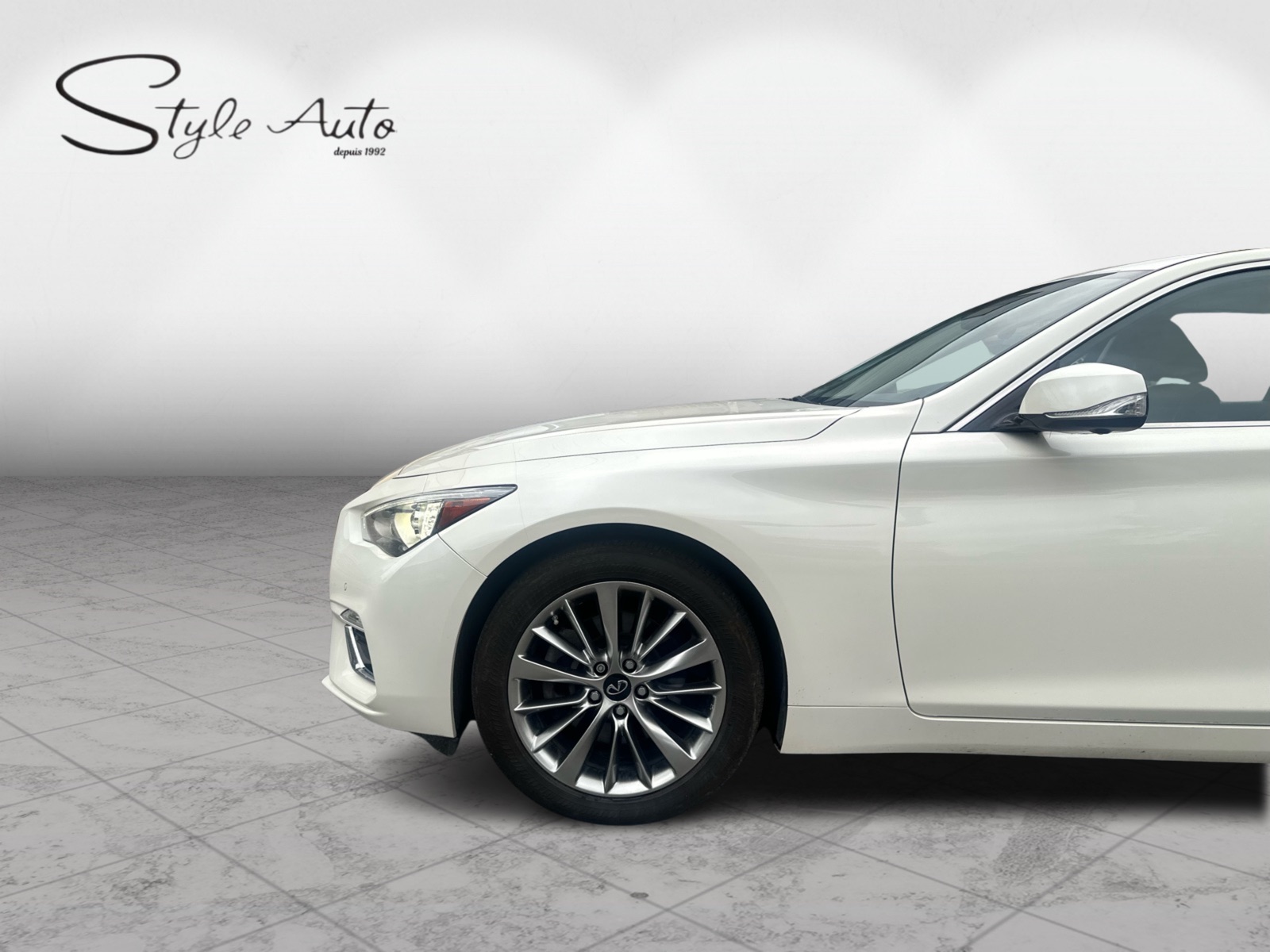 2022 INFINITI Q50 - Image 9