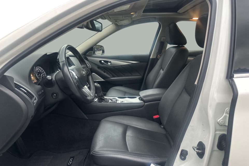 2022 INFINITI Q50 - Image 11