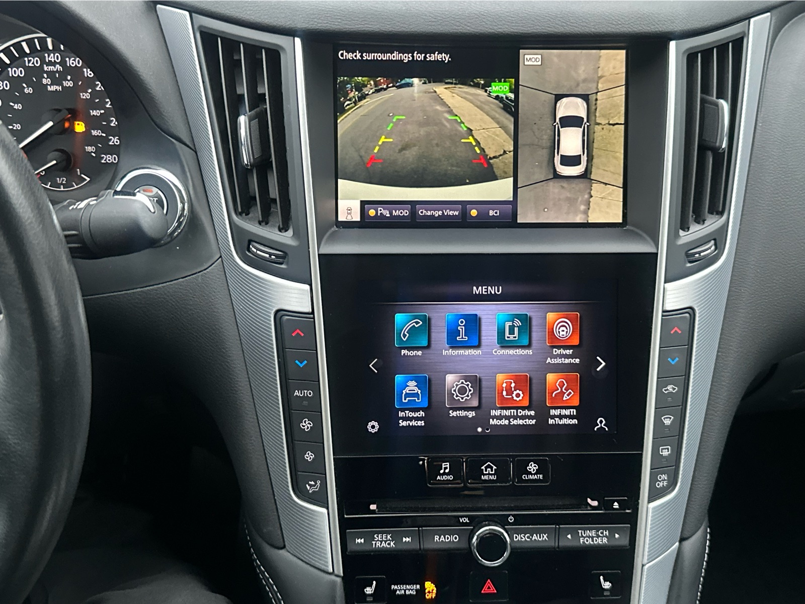 2022 INFINITI Q50 - Image 17