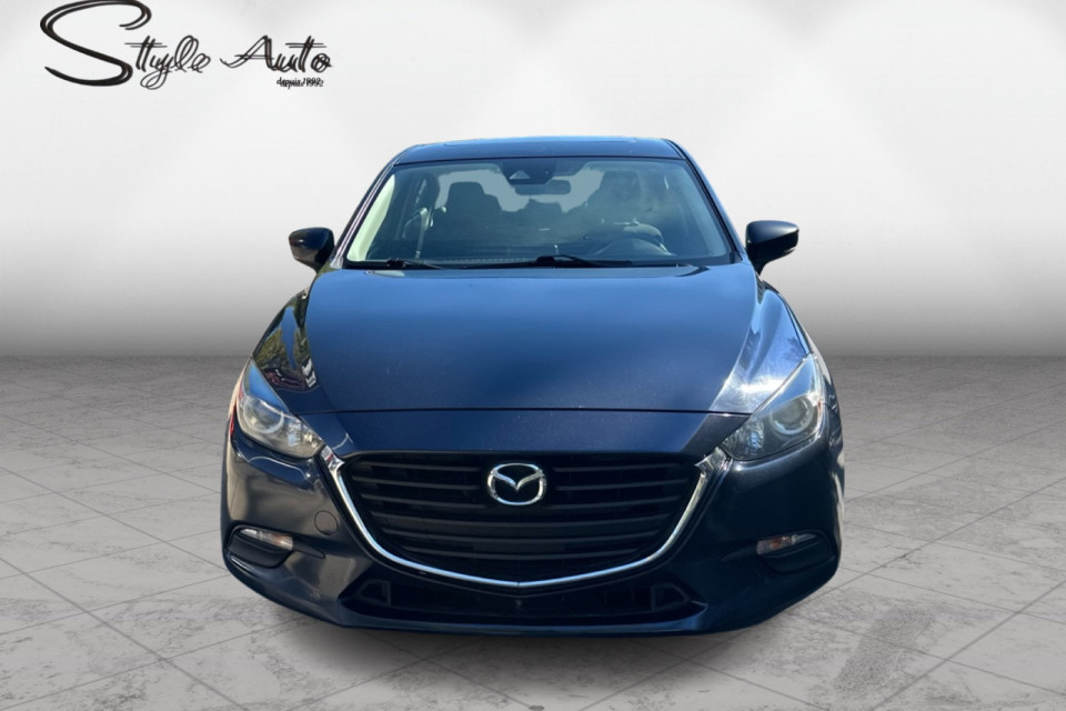 2018 Mazda Mazda3 - Image 2