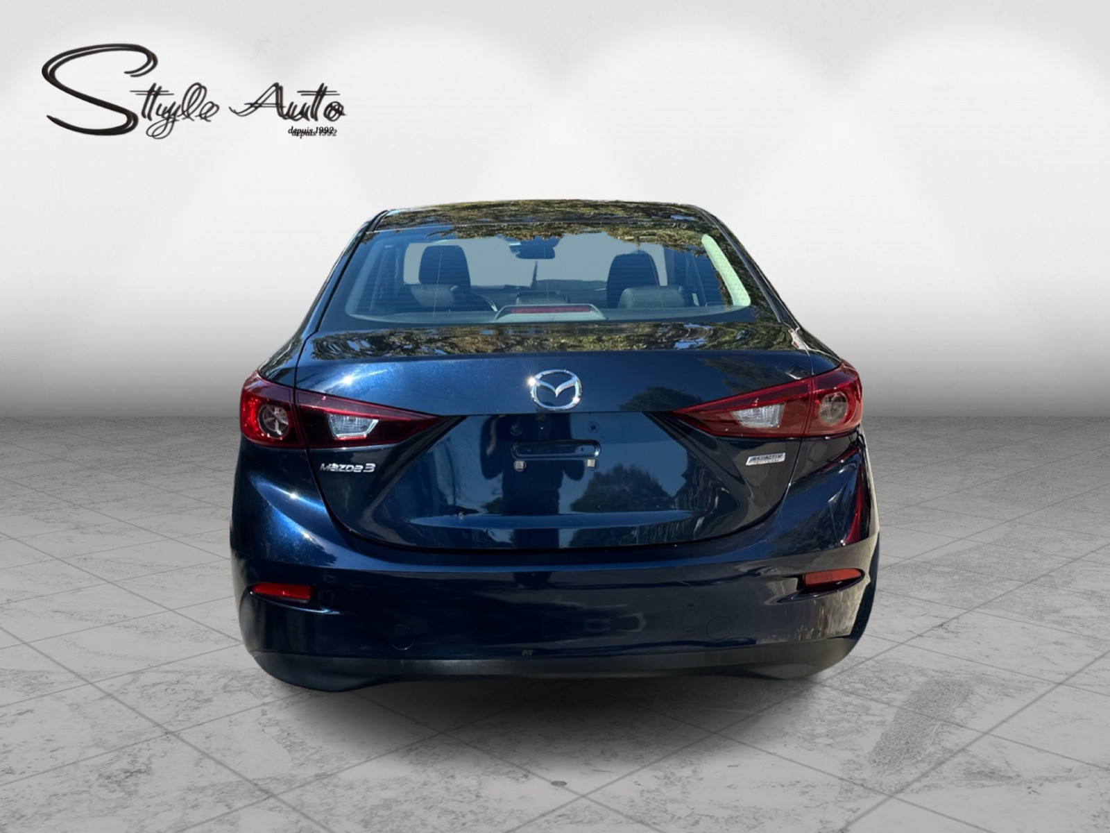 2018 Mazda Mazda3 - Image 5