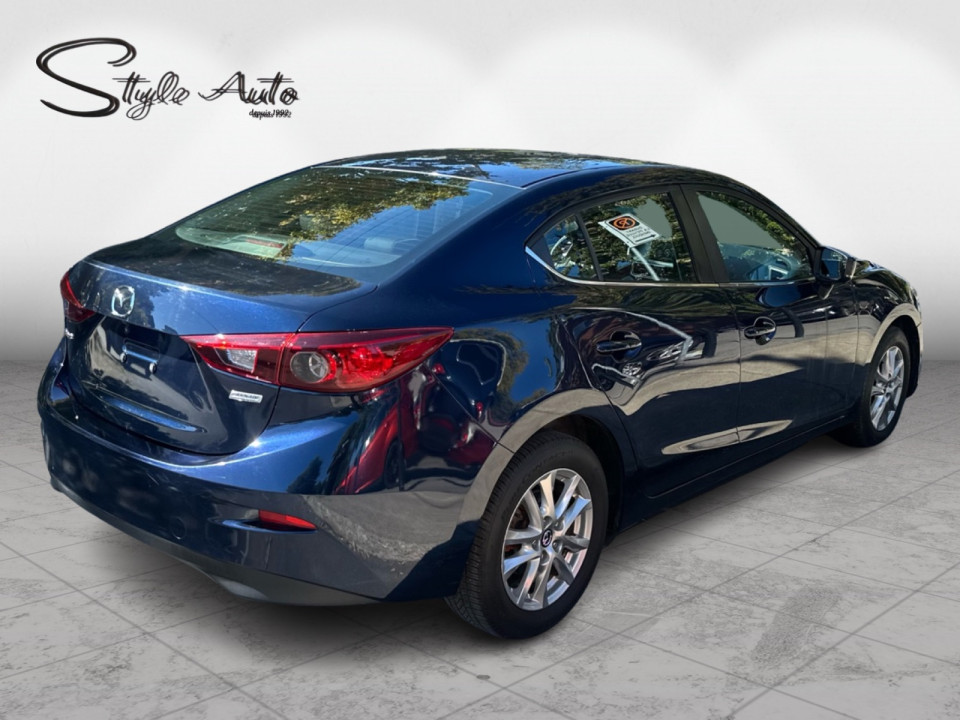 2018 Mazda Mazda3 - Image 6
