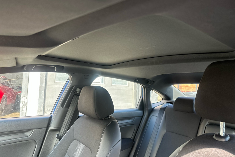 2022 Honda Civic Sedan - Image 19