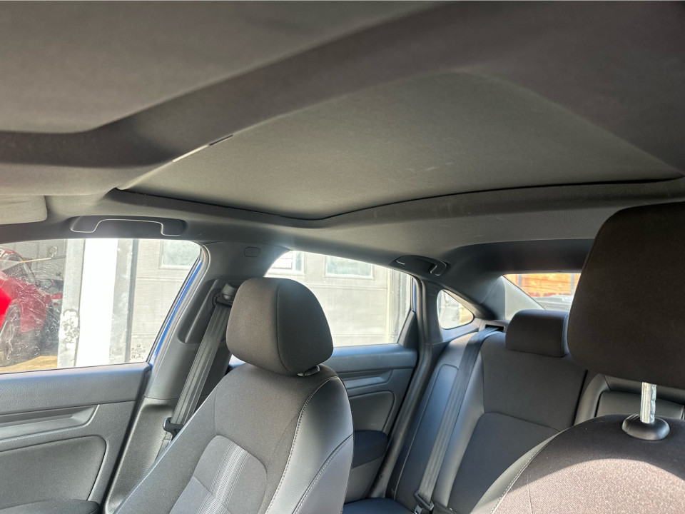 2022 Honda Civic Sedan - Image 19